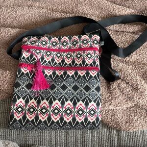 🔅5/$20 Geometric Print Crossbody Bag Black White Pink Tassel Multi Pocket